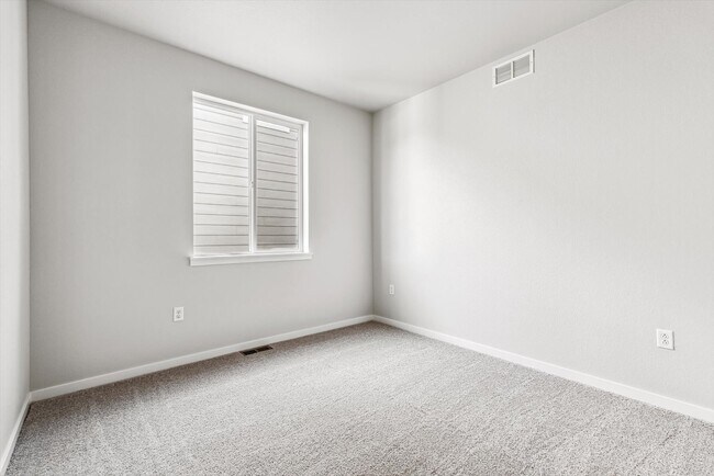 4466 Trader St, Timnath, CO 80547 - photo 7