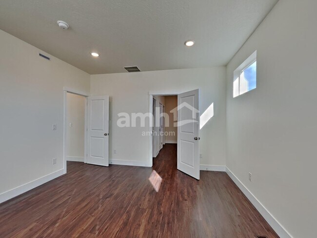 3100 N Vigo Ave, Star, ID 83669 - photo 7