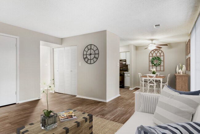 Bradford Ridge, Forest Park, GA 30297 - photo 5