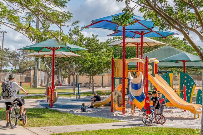 Hammocks Community Park offers walkable access to the largest green space in the neighborhood.