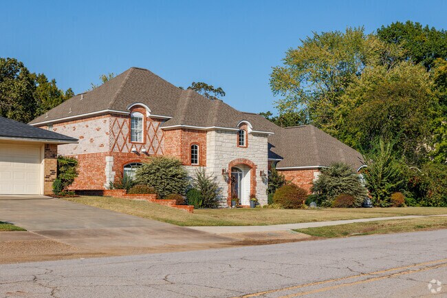 Homes in Massard are made up a variety of textures.