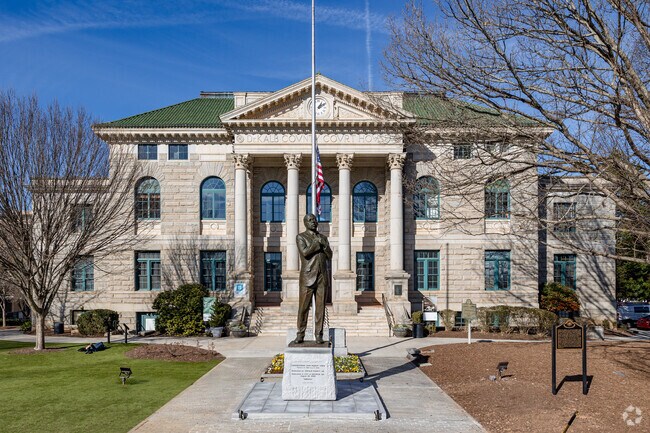 The Dekalb History Center is loacted in Decatur Square.