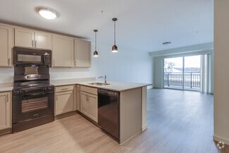 1606 Marshall Ave, Saint Paul, MN 55104