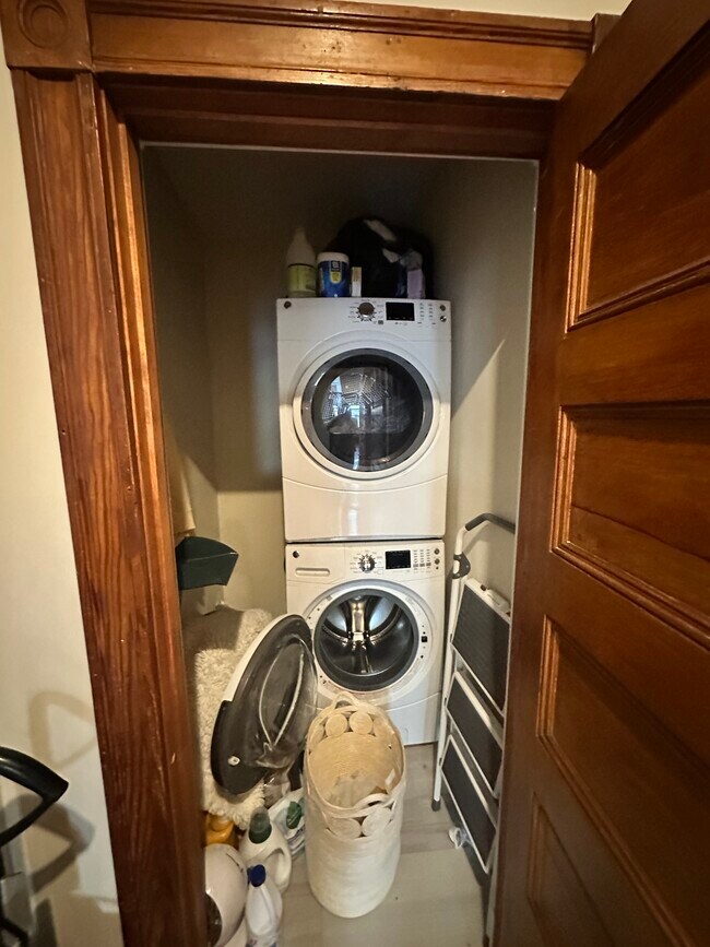 174 Saint Alphonsus St unit 3, Roxbury Crossing, MA 02120 - photo 4