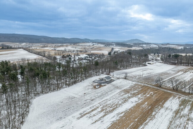 Woodside School is a small community Amish school.