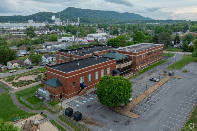 Students from Kingsport can begin their education at Andrew Jackson Elementary, rated B by Niche.