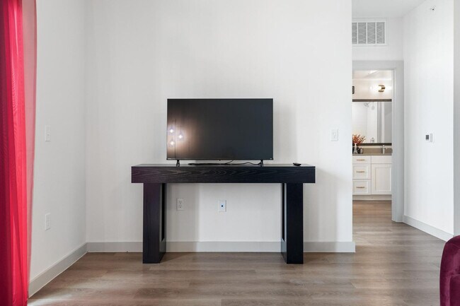 1301 Leah Ave unit FL1-ID1355779P, San Marcos, TX 78666 - photo 4