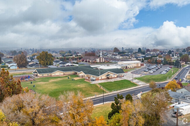 Hilton Elementary School