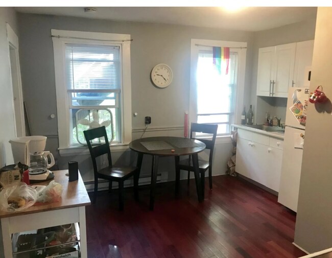 265 Bolton St unit 2, Boston, MA 02127 - photo 4