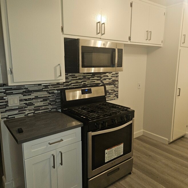 Hawthorne Chateau Apartments