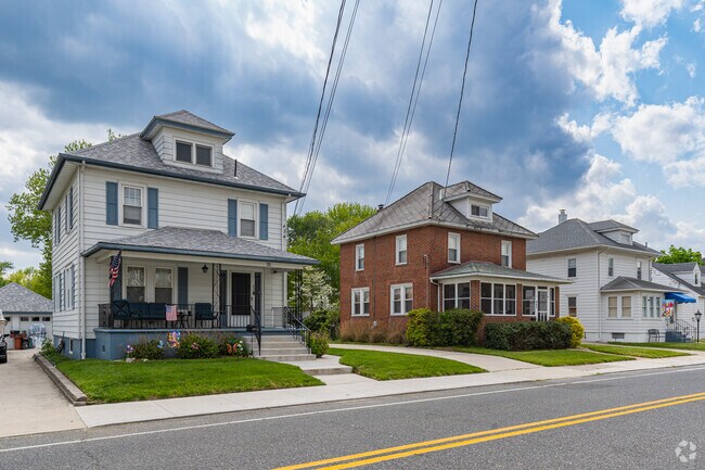 Four square colonials are located in Greenwich Township.