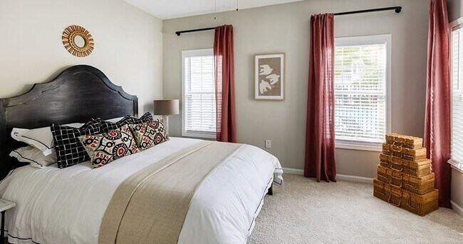 Park at The Hill, Atlanta, GA 30342 - photo 7