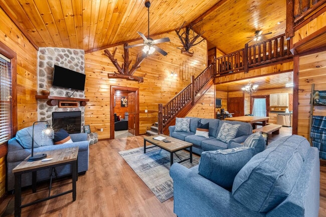 217 Amet Way unit ID1291590P, Cosby, TN 37722 - photo 2