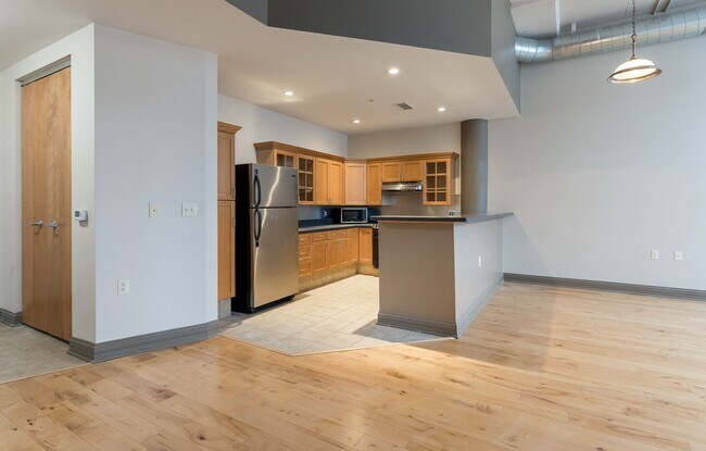 930 Washington Ave, Muskegon, MI 49441 - photo 4