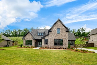 4021 Martin Brook Cir, Hoover, AL 35244