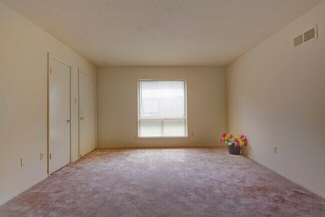 Ridgeway Pines, Memphis, TN 38115 - photo 4