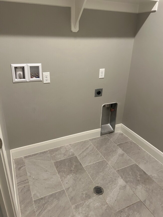 3676 S Montreal Ln, Saint George, UT 84790 - photo 4