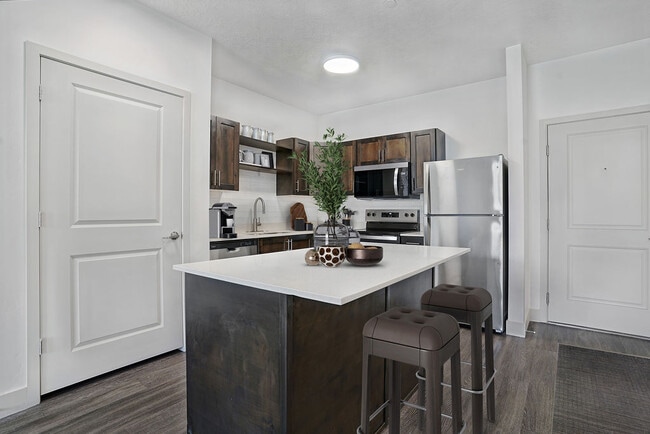 Canyon View Crossing, Orem, UT 84097 - photo 2