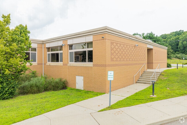 Kelly STEAM Magnet Middle School celebrates diversity and inclusion within it's community.
