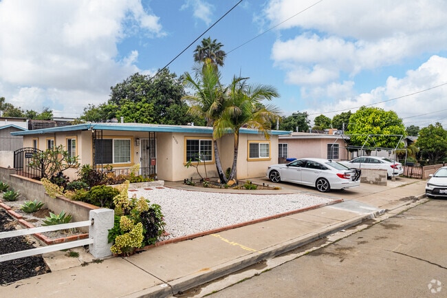 Many homeowners in Redwood Village opt for alternatives to water consuming grass lawns.