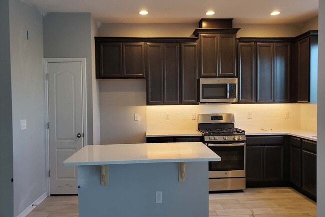 4723 Campsite Loop, Orlando, FL 32824 - photo 7