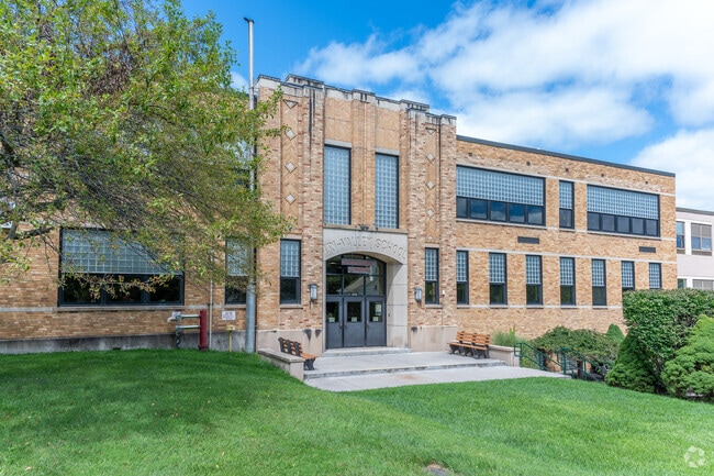 Tri-Valley Secondary School covers seventh through 12th grade and earns a C-plus from Niche.