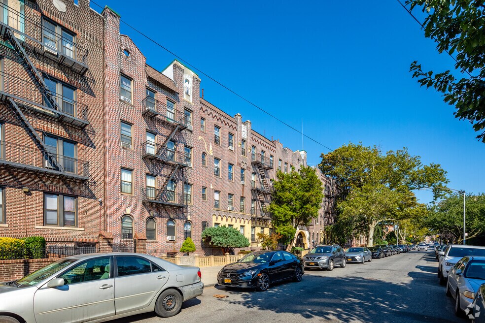 555 Ovington Ave, New York, NY 11209 - photo 1