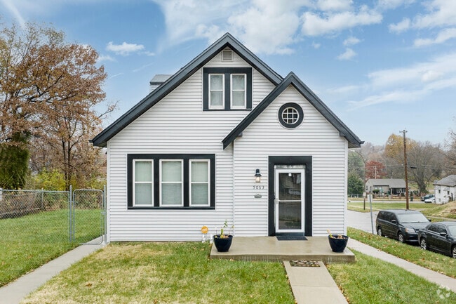 Newly built bungalows are popping up all over Walnut Park East as the area grows.