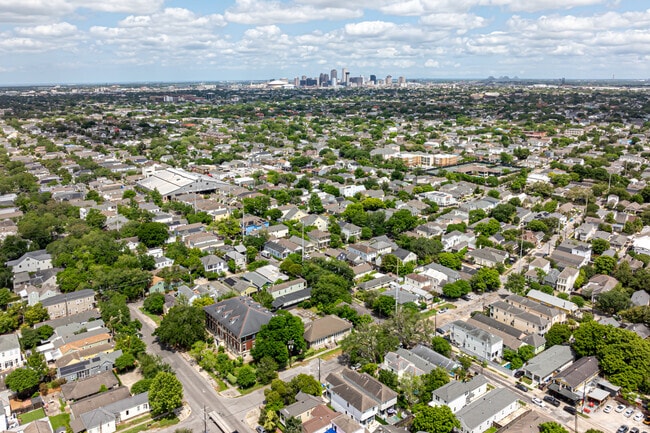 Uptown is just minutes from the Central Business District.