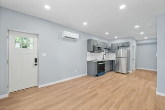786 Thomas Ave, Columbus, OH 43223
