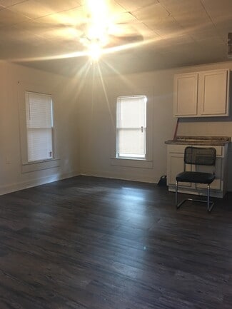 716 E Short 23rd St Unit B, Texarkana, AR 71854