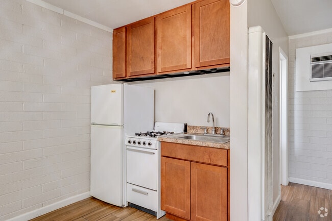 Margo, Tempe, AZ 85281 - photo 5