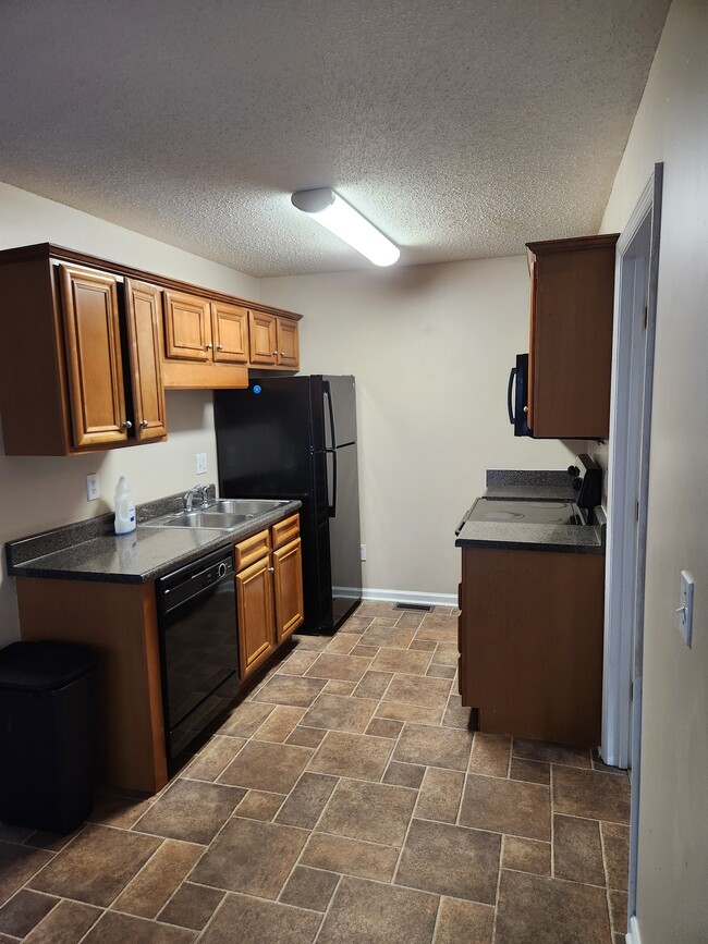 529 Crest Dr SW unit Nelson Ridge, Cleveland, TN 37311 - photo 7