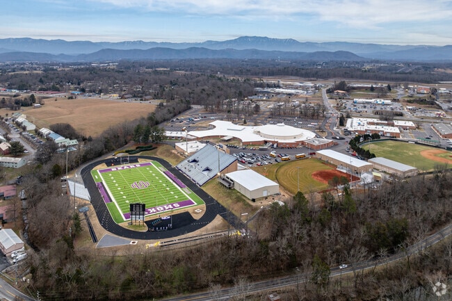 Sevier County High School scored a 5 out of 10 on GreatSchools.