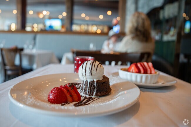 F&B's Ridgedale Park visitors can finish off their dining experience with delectable desserts.
