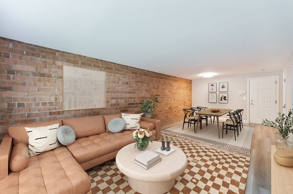 Eagle Rock Apartments at Hudson, Hudson, NH 03051 - photo 1