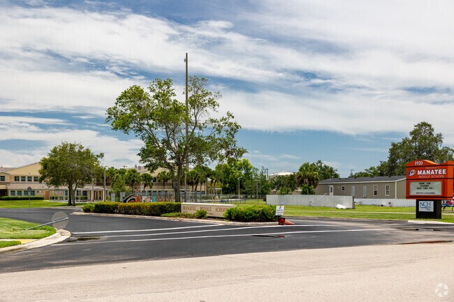 Manatee Middle School serves families in the Fiddler’s Creek neighborhood.