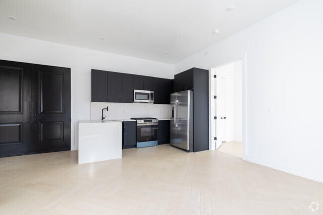 711 Main Ave, Passaic, NJ 07055 - photo 2