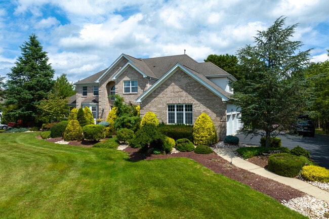 Traditional-style homes on spacious lots are common in Jackson neighborhoods.