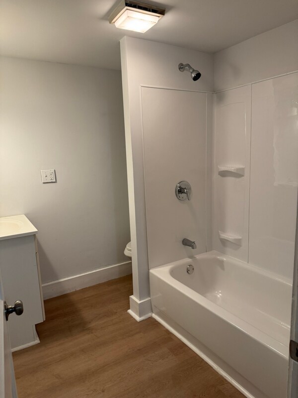 223 N Main St unit 2, Naugatuck, CT 06770 - photo 3