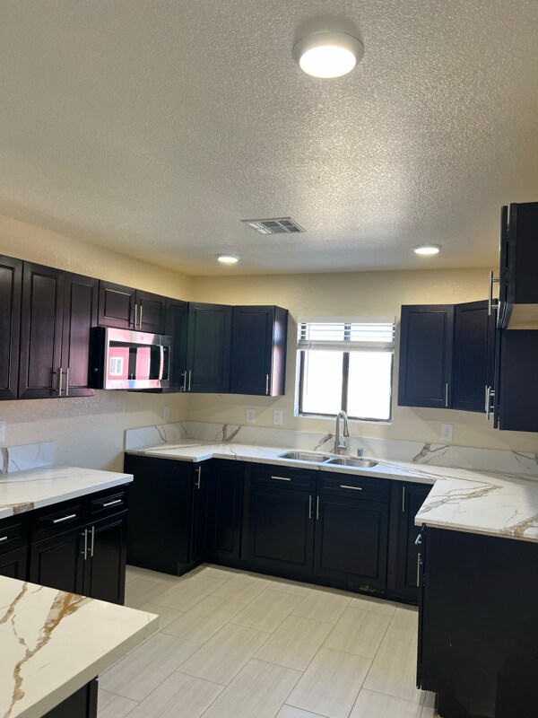 6936 Kepler Dr unit 3, Las Vegas, NV 89156 - photo 4