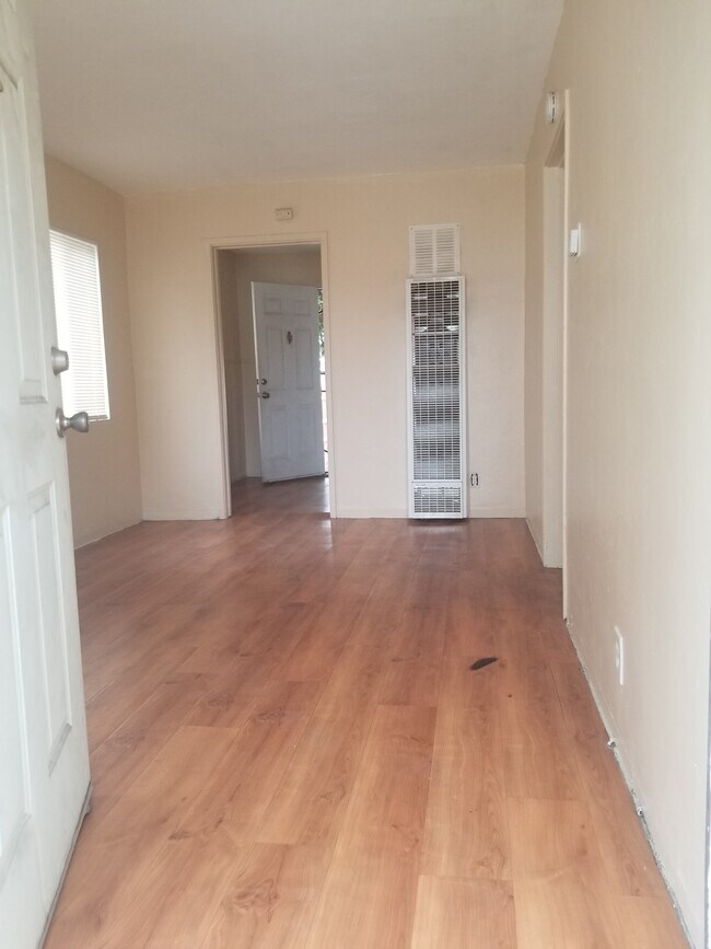 1239 Massachusetts Ave unit 1239, San Bernardino, CA 92411 - photo 5