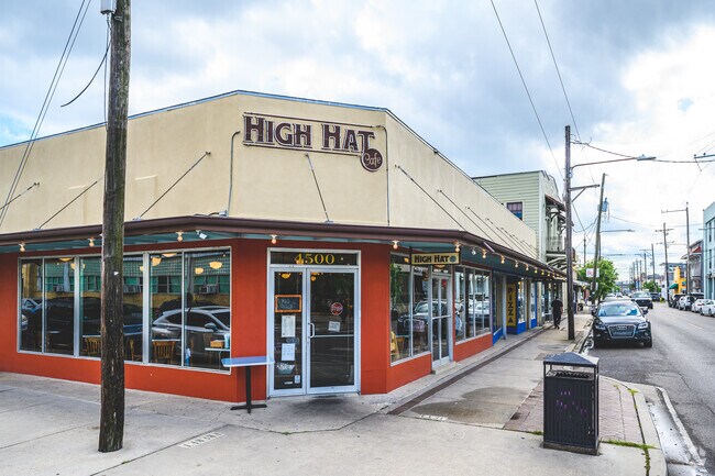 The High Hat restaurant is a great spot for lunch.