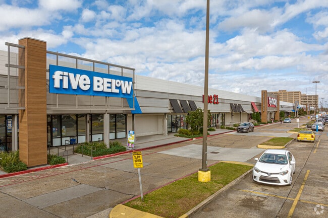 Elmwood Shopping Center