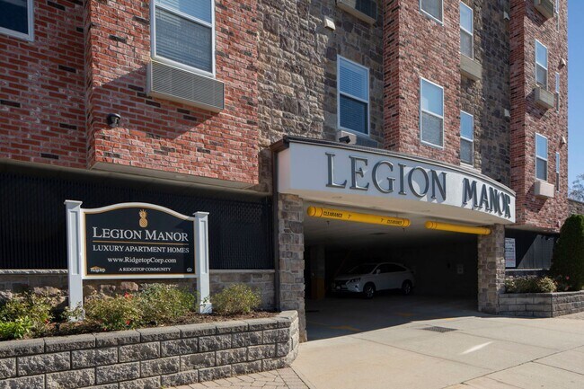 Legion Manor: In-Unit Washer & Dryer, Cold Water Included, Elevator, Fitness Center, and Cat & Do..., Bergenfield, NJ 07621 - photo 4