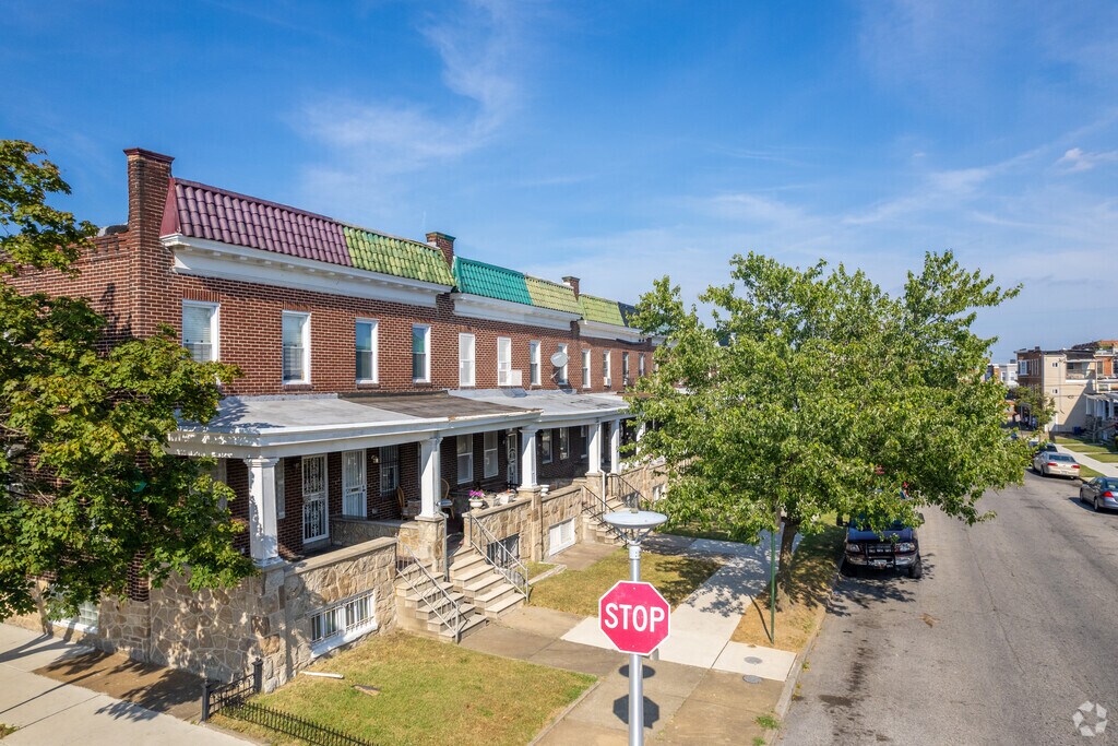 2306 Winchester St, Baltimore, MD 21216