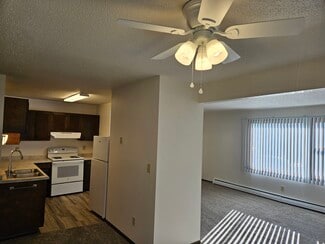 632 2nd Ave E Unit 1, West Fargo, ND 58078