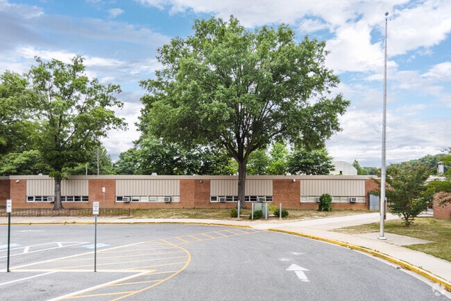 The Fort Washington Forest Elementary School is the home of the rockets, the school's mascot.