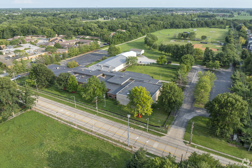 Lutheran High School is located in Springfield, IL.