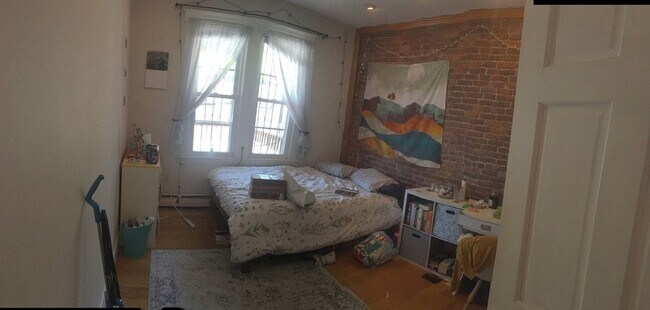 24 S Huntington Ave unit 3, Jamaica Plain, MA 02130 - photo 2